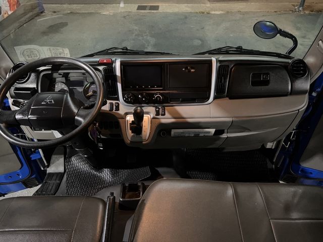 MITSUBISHI三菱 CANTER  第9張相片