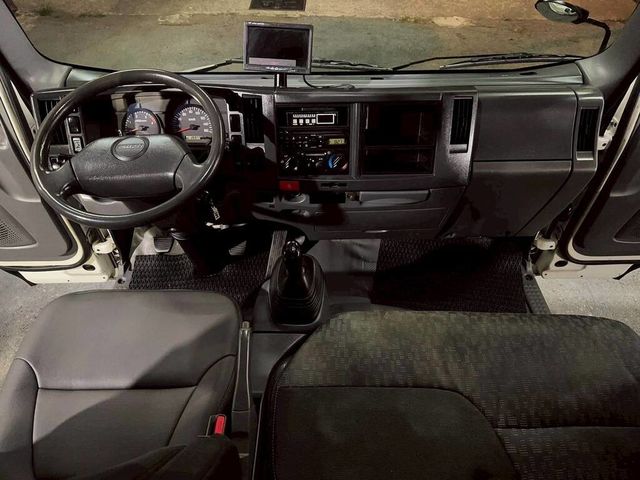 ISUZU五十鈴 NLR  第12張相片