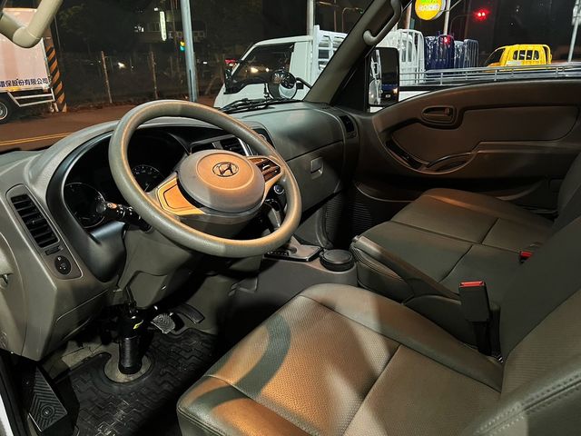 HYUNDAI現代 PORTER  第9張相片