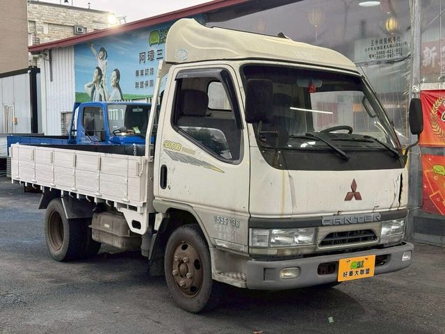 MITSUBISHI三菱 CANTER  第4張相片