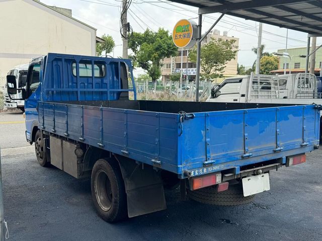 MITSUBISHI三菱 CANTER  第2張相片