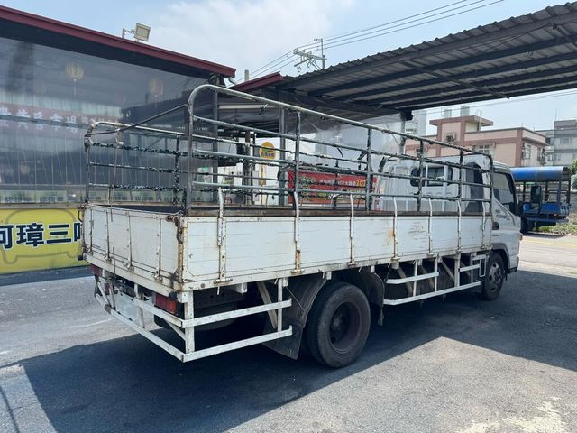 MITSUBISHI三菱 CANTER  第3張相片