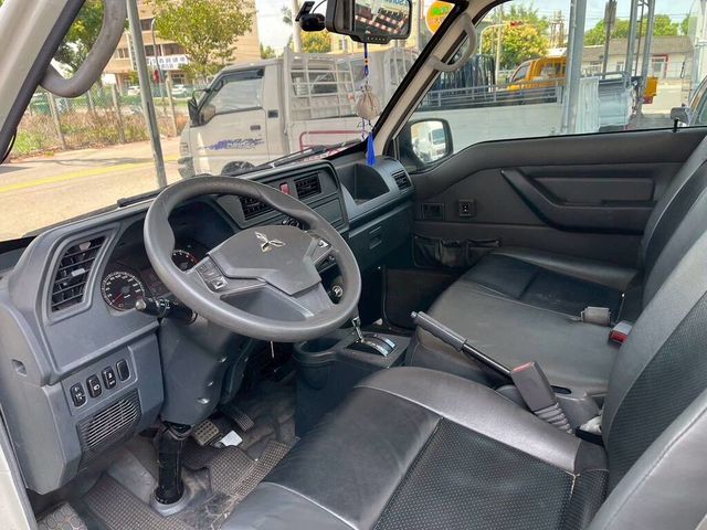 MITSUBISHI三菱 DELICA  第8張相片