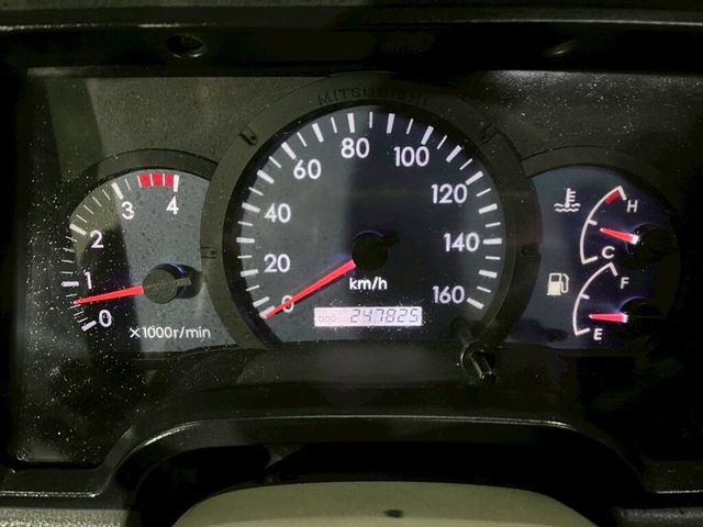 MITSUBISHI三菱 CANTER  第12張相片