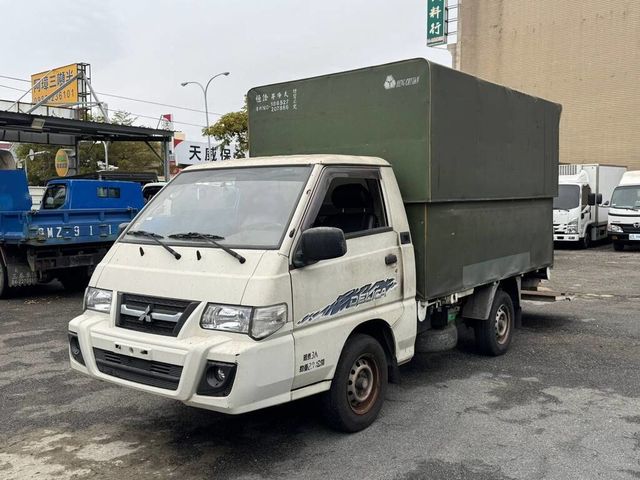 MITSUBISHI三菱 DELICA  第1張相片