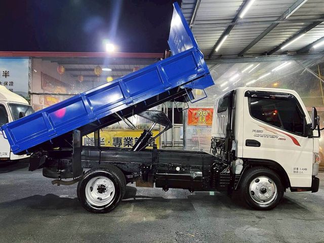 MITSUBISHI三菱 CANTER  第6張相片