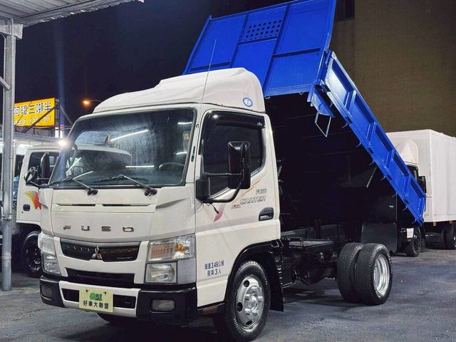 MITSUBISHI三菱 CANTER  第2張相片