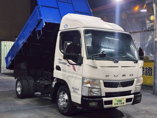 MITSUBISHI三菱 CANTER  第6張相片