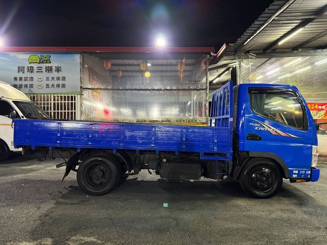 MITSUBISHI三菱 CANTER  第6張相片