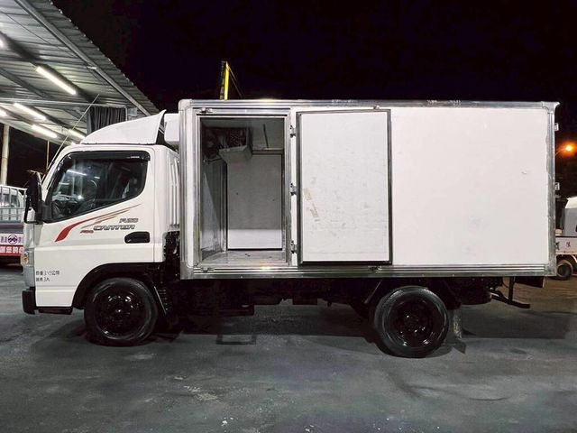 MITSUBISHI三菱 CANTER  第3張相片