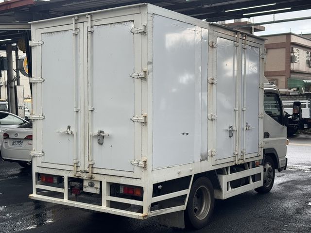 MITSUBISHI三菱 CANTER  第4張相片
