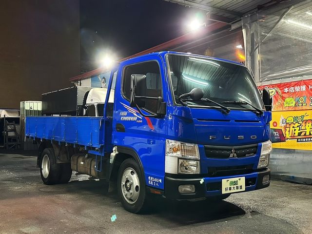 MITSUBISHI三菱 CANTER  第6張相片