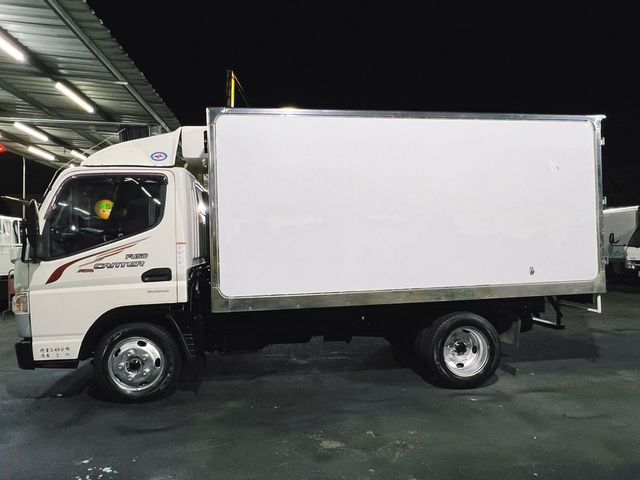 MITSUBISHI三菱 CANTER  第3張相片