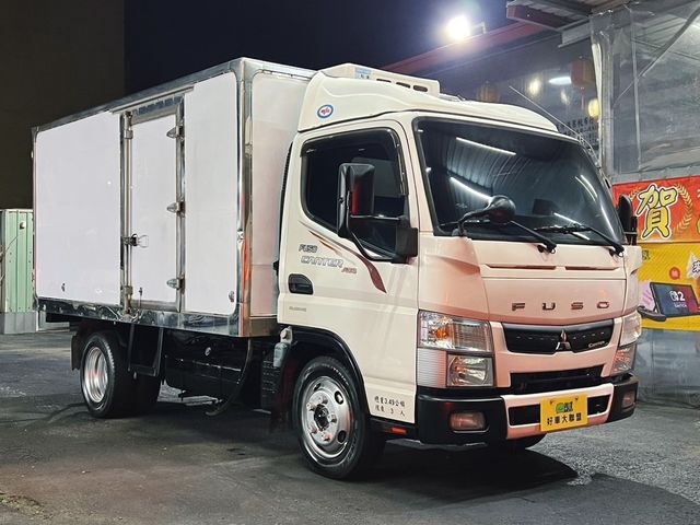 MITSUBISHI三菱 CANTER  第8張相片