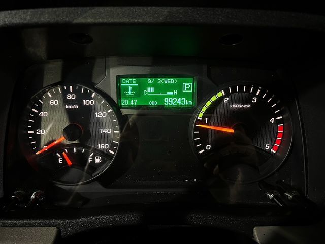 MITSUBISHI三菱 CANTER  第16張相片