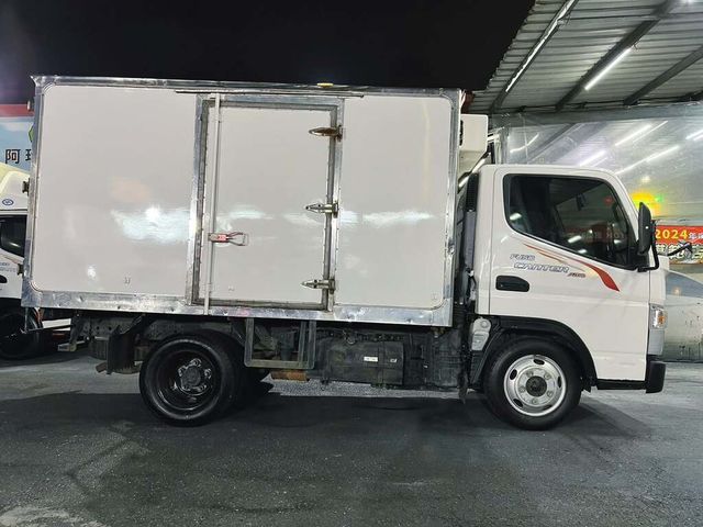 MITSUBISHI三菱 CANTER  第5張相片