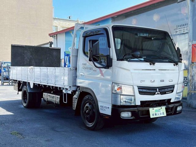 MITSUBISHI三菱 CANTER  第10張相片
