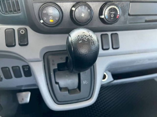 MITSUBISHI三菱 CANTER  第14張相片