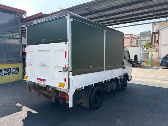 MITSUBISHI三菱 CANTER  第4張相片