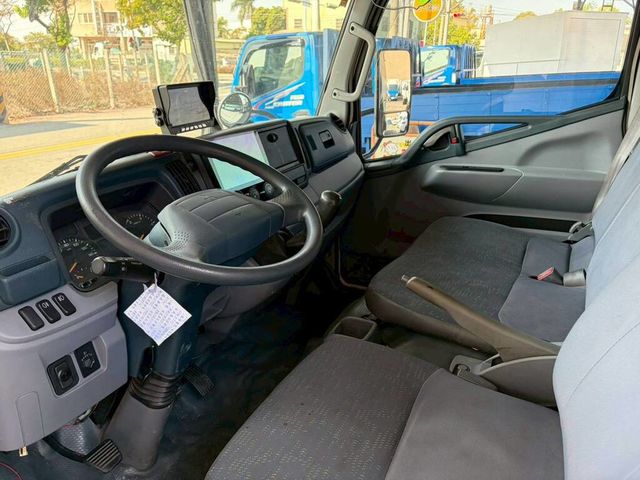 MITSUBISHI三菱 CANTER  第6張相片