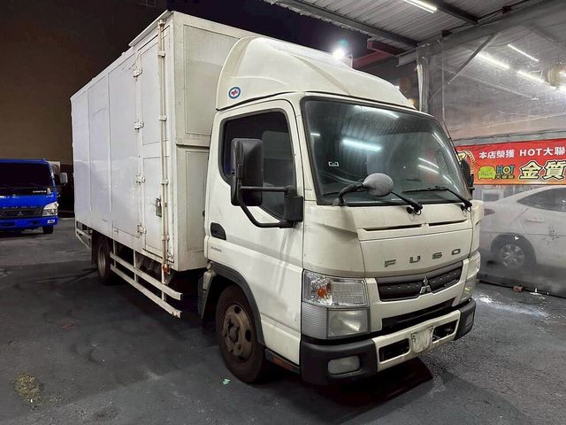 MITSUBISHI三菱 CANTER  第4張相片