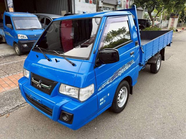 MITSUBISHI三菱 DELICA  第1張相片