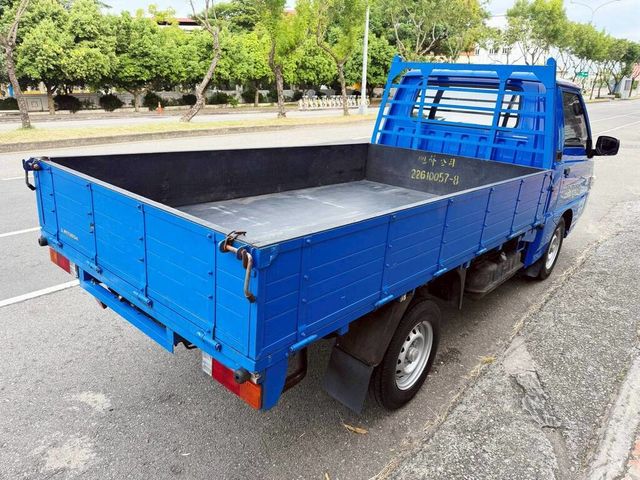 MITSUBISHI三菱 DELICA  第2張相片