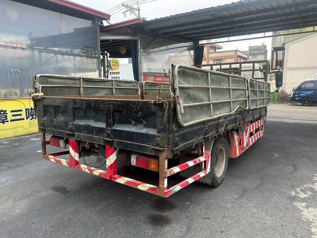 HINO日野 300  第3張相片