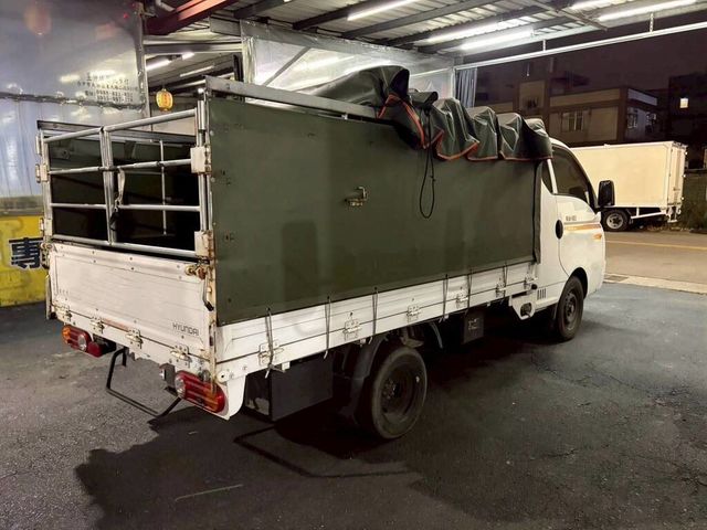 HYUNDAI現代 PORTER  第3張相片