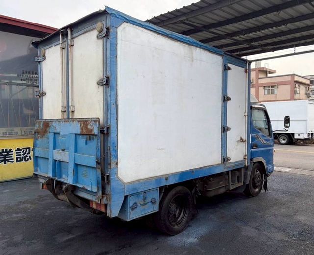 MITSUBISHI三菱 CANTER  第3張相片