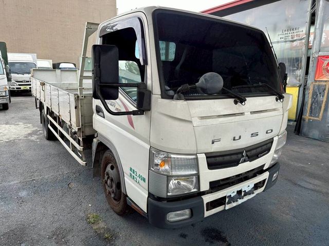 MITSUBISHI三菱 CANTER  第4張相片