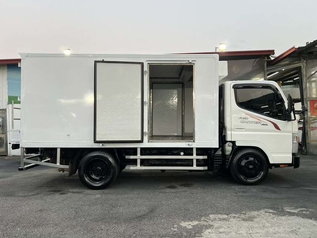 MITSUBISHI三菱 CANTER  第7張相片