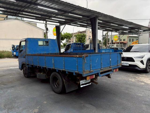 MITSUBISHI三菱 CANTER  第2張相片