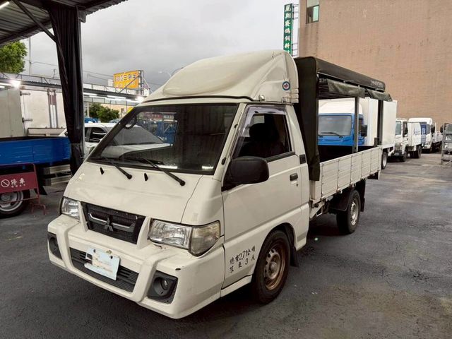 MITSUBISHI三菱 DELICA  第1張相片