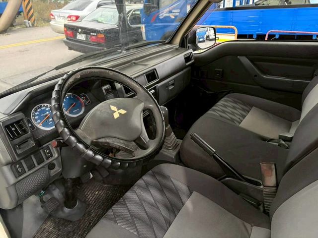 MITSUBISHI三菱 DELICA  第5張相片