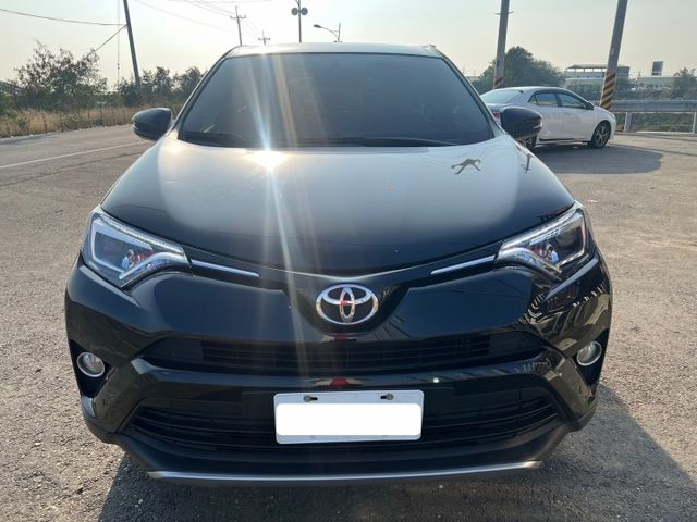 18年領牌 跑多車況好價格便 RAV4  第3張相片