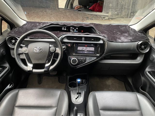 2021年／豐田／PRIUS／1.5進口油電小車 / 認證鑑定原鈑件 / 原廠保養 實跑3萬多公里 / 里程保證  第7張相片