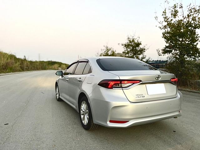 2019年／豐田／ALTIS／1.8L /原廠保養 / 實跑7萬多公里 / 里程保證  第4張相片
