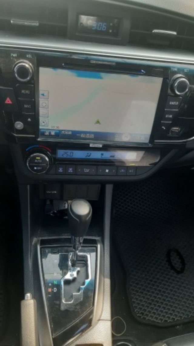 S版 原鈑件 認證車  第17張相片