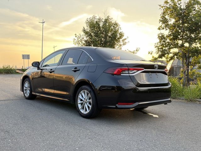 2019/倒車影像/豪華版/實車在庫/帥黑乾淨  第3張相片