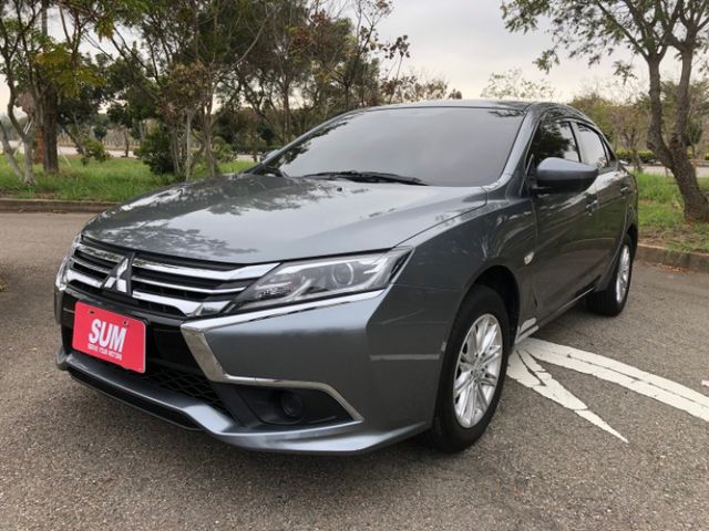 2019年 1.8 ❤️原版原漆❤️定速❤️尾翼❤️倒車顯影❤️  第1張相片