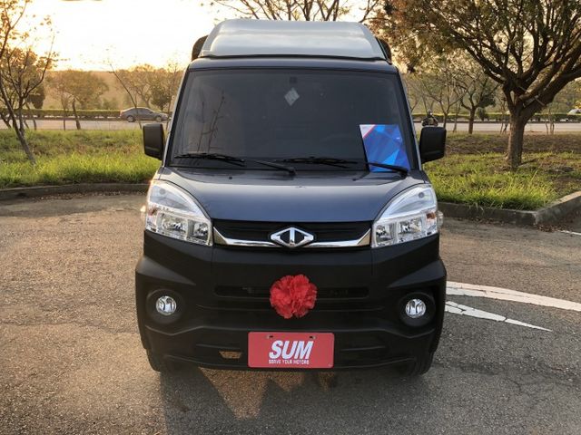 頭家看過來❗❤近全新工作好夥伴❤盲點❤定速❤安全氣囊❤倒車雷達+顯影❤  第3張相片