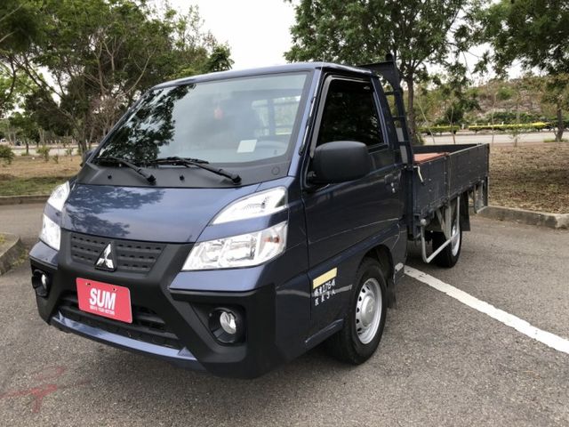 2020 寬木床得利卡 ❤錏板❤貨斗下護欄❤抬頭顯示器❤倒車、方向燈警報❤  第1張相片