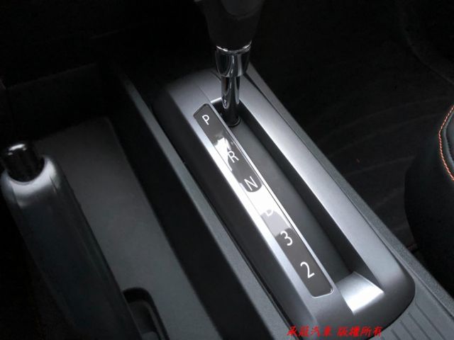 2021 載貨好幫手 ㊕全新領牌車㊕ 載貨好幫手●安全氣囊●倒車雷達●胎壓偵測●  第18張相片