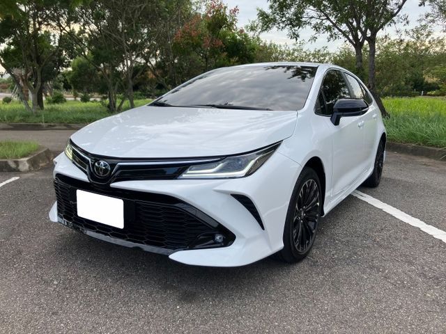 ㊣2022年全新車㊣全新GR Altis 現車免等★黑紅內裝★燻黑尾燈★輔助駕駛★LED頭燈★GR賽道風格★  第1張相片