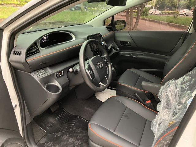 ㊣2022年全新車㊣全新Sienta 豪華+現車免等★雙滑門★七人座★車道偏離+防碰撞預警★盲點★  第7張相片