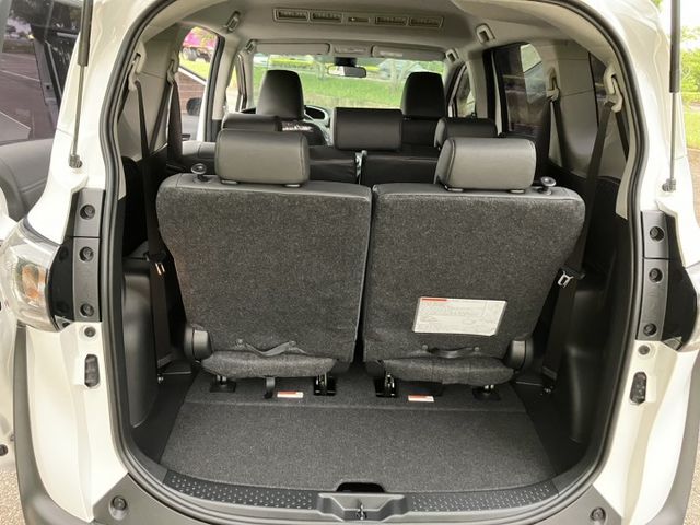 ㊣2022年全新車㊣全新Sienta 豪華+現車免等★雙滑門★七人座★車道偏離+防碰撞預警★盲點★  第11張相片