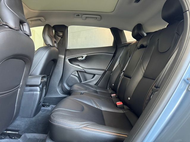 VOLVO富豪 V40 CROSS COUNTRY  第20張相片