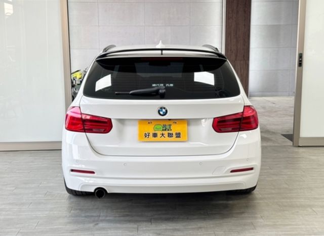 BMW寶馬 318I TOURING  第4張相片