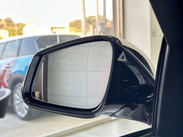 BMW寶馬 318I TOURING  第9張相片